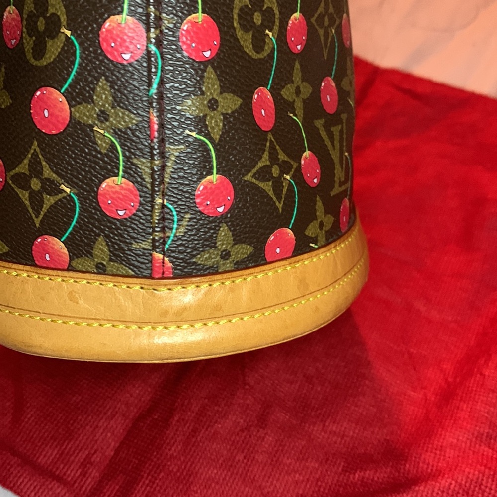 Murakami Louis Vuitton  LV 🍒Cerises Colab - with Takashi Murakami - Rare- FIRM - Picture 11 of 13